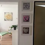 Familienfreundliche Ferienwohnung Fuer 6 Personen * Lutzerath