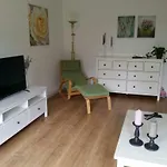Familienfreundliche Ferienwohnung Fuer 6 Personen Апартаменты *