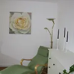 Familienfreundliche Ferienwohnung Fuer 6 Personen