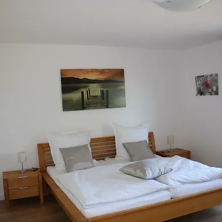 Familienfreundliche Fuer 4 Personen Apartman Lutzerath
