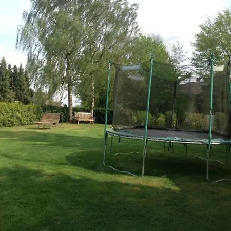 Apartmán Familienfreundliche Ferienwohnung Fuer 6 Personen